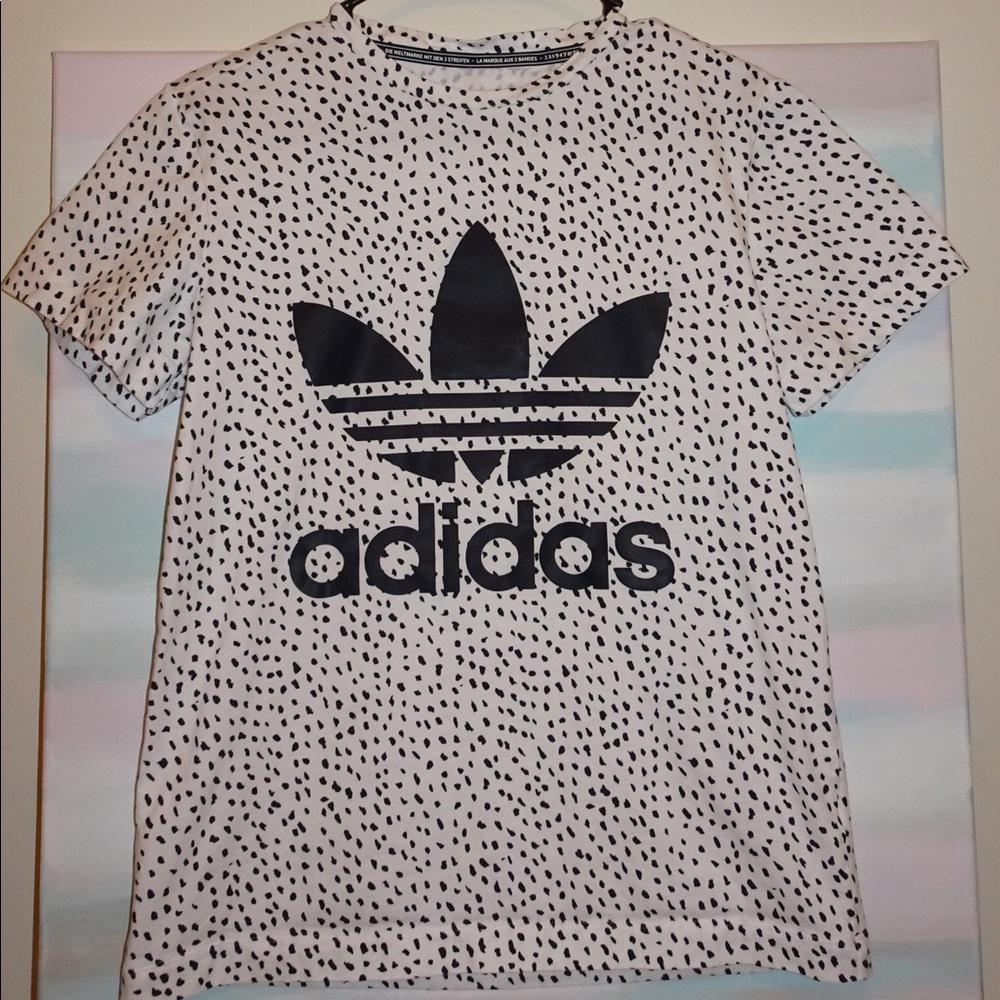 Adidas T-Shirt